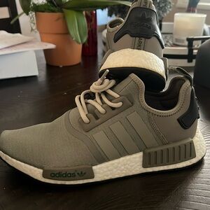 Men’s like-new Adidas NMD size 9.5. No box